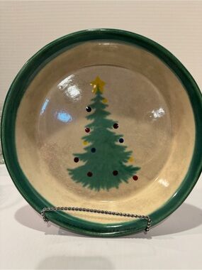 Vintage Hand-Painted Ceramic Christmas Tree 10" Pie Dish – Unmarked Folk Art